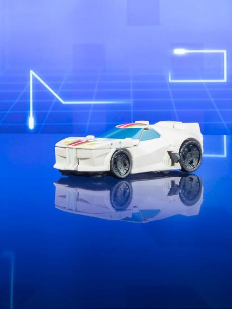 Transformers Toys EarthSpark 1-Step Flip Changer Wheeljack Action Figure