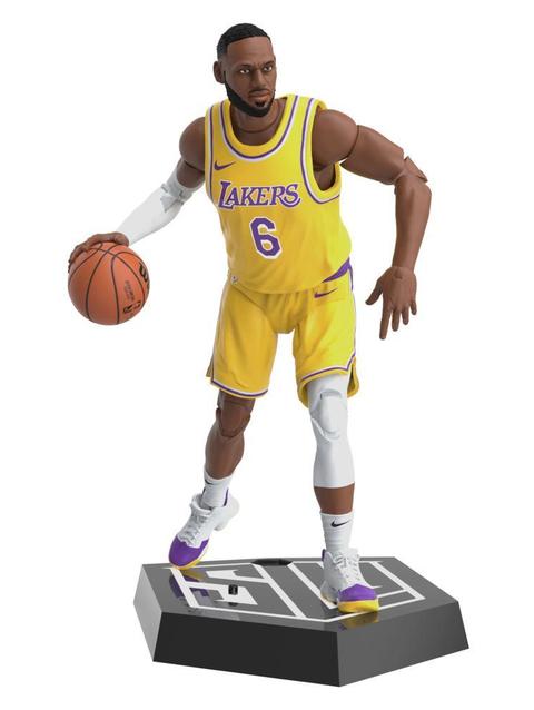 Hasbro Starting Lineup Series 1 LeBron James