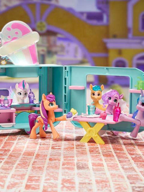 My Little Pony Toys Sunny Starscout Smoothie Truck Doll, Kids Playset Toys for Girls, Boys