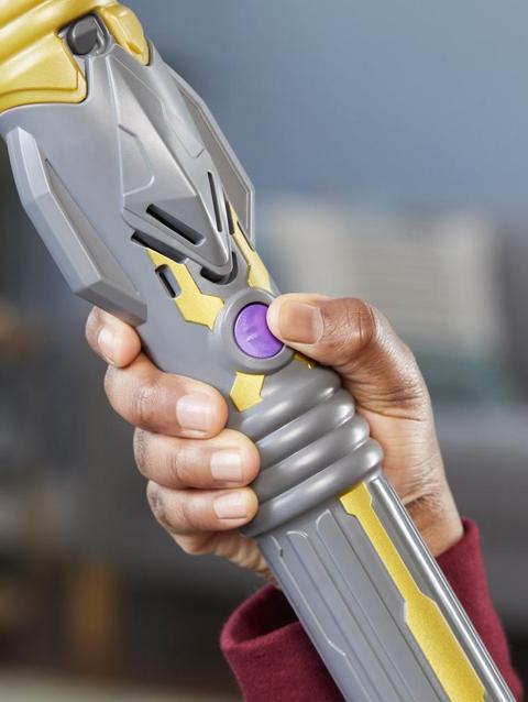 Marvel Studios’ Black Panther: Wakanda Forever Kingsguard FX Spear Electronic Toy for Kids’ Roleplay, Kids Ages 5 and Up