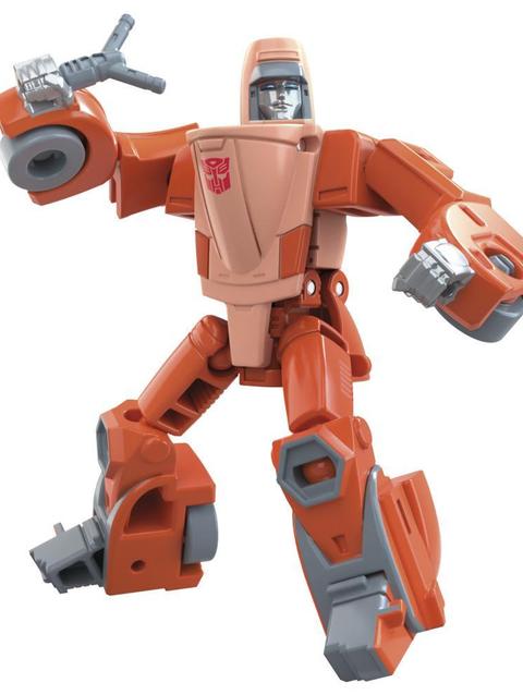 Transformers Studio Series Core Class The Transformers: The Movie Autobot Wheelie Figure, Ages 8 and Up, 3.5-inch