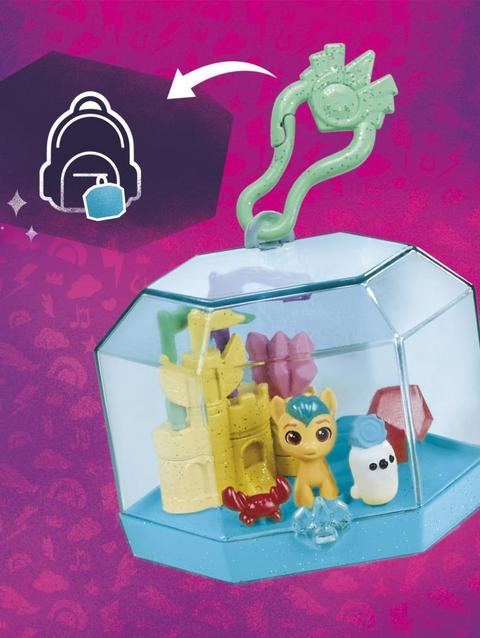 My Little Pony Mini World Magic Crystal Keychain Hitch Trailblazer Toy - Portable Playset and Accessories, Kids Ages 5+