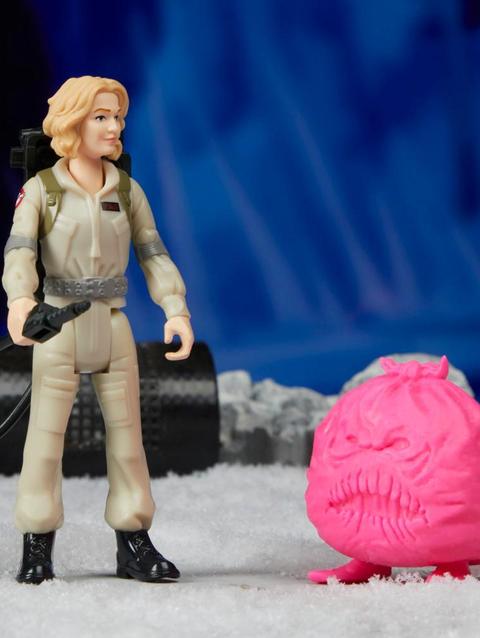 Ghostbusters Fright Features Callie Spengler Action Figure with Possessor Ghost