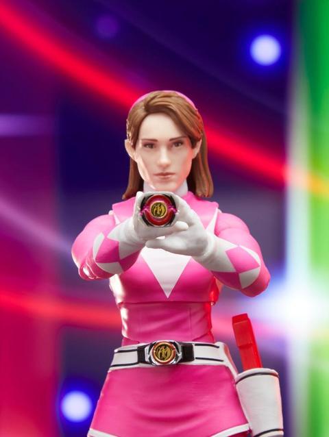 Power Rangers Lightning Collection Remastered Mighty Morphin Pink Ranger Action Figure (6")