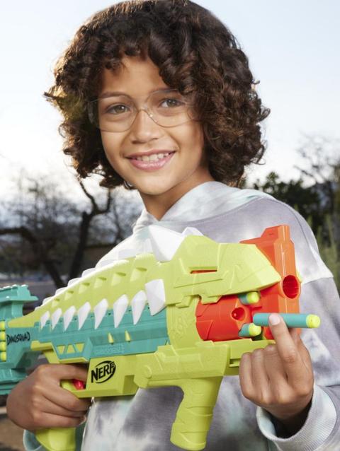 Nerf DinoSquad Armorstrike Dart Blaster, 8-Dart Rotating Drum, Drop Grip, 16 Nerf Elite Darts, Anklyosaurus Dinosaur Design