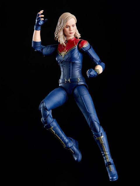 Marvel Legends Series Captain Marvel Action Figures (6”)