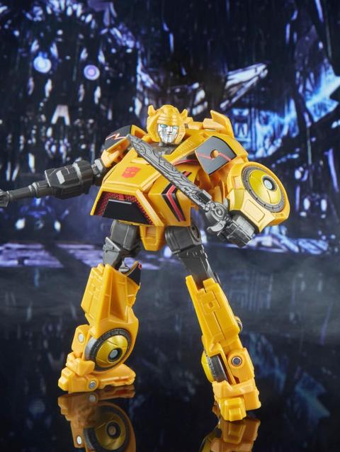 Transformers Studio Series Deluxe 01 Gamer Edition Bumblebee Converting Action Figure (4.5”)